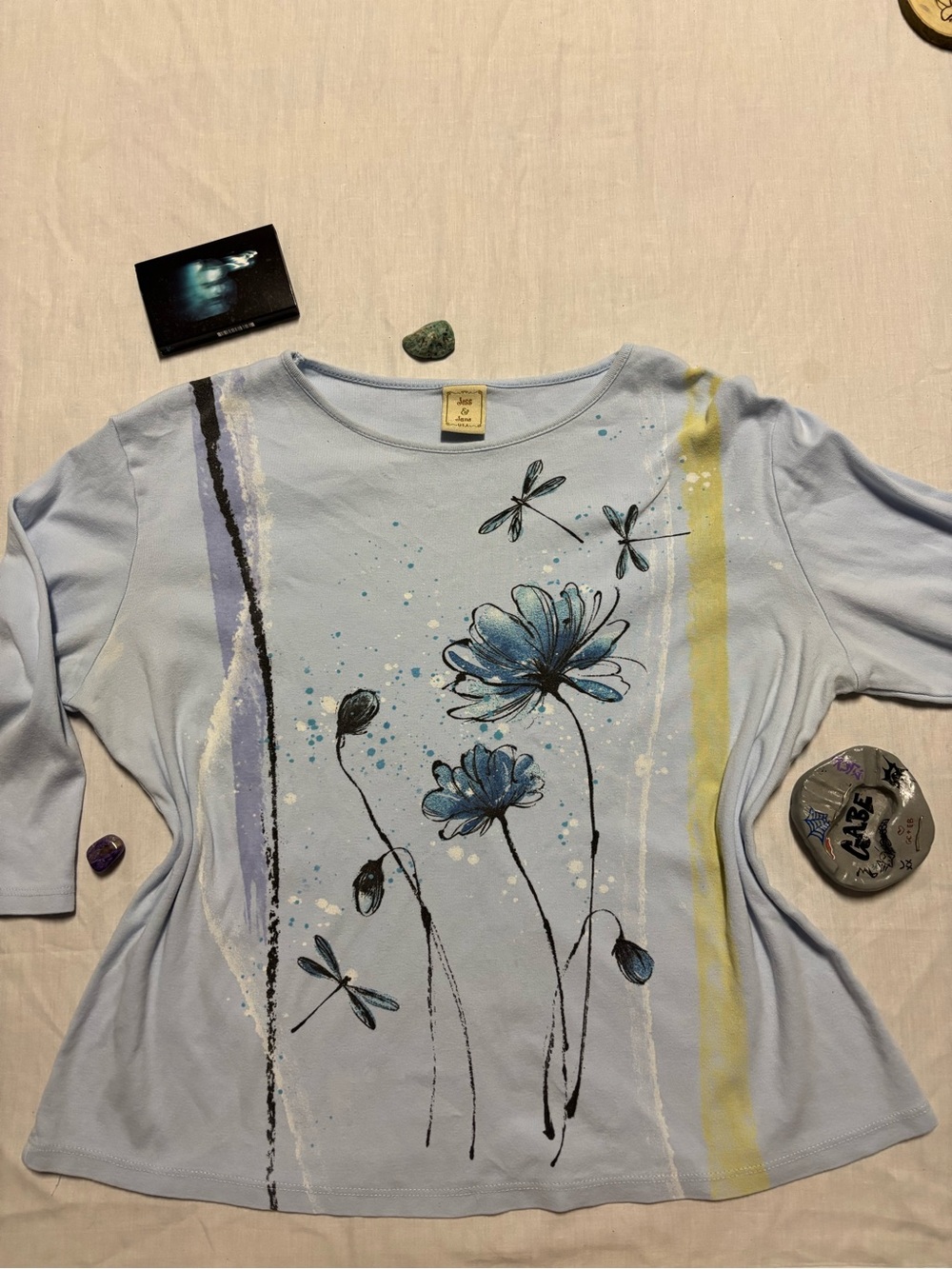 Women’s Light Blue Floral Long Sleeve Scoop Neck Top